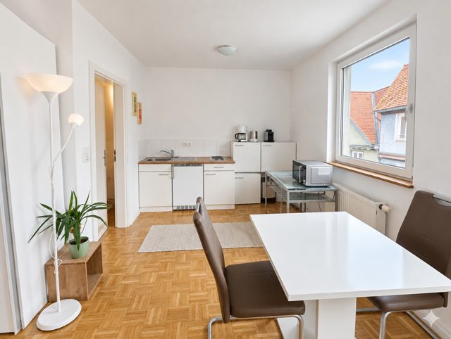 Appartement 10, Neue Straße, Pantryküche und Essplatz