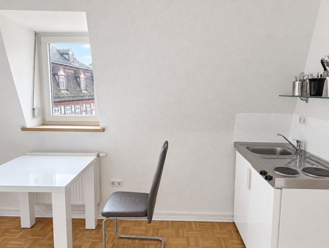 Appartement 11, Neue Straße, Essplatz mit Miniküche